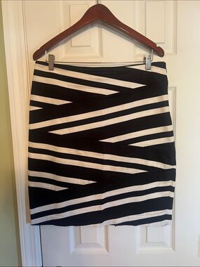 White House Black Market Black and White Diagonal Stripe Pencil Skirt